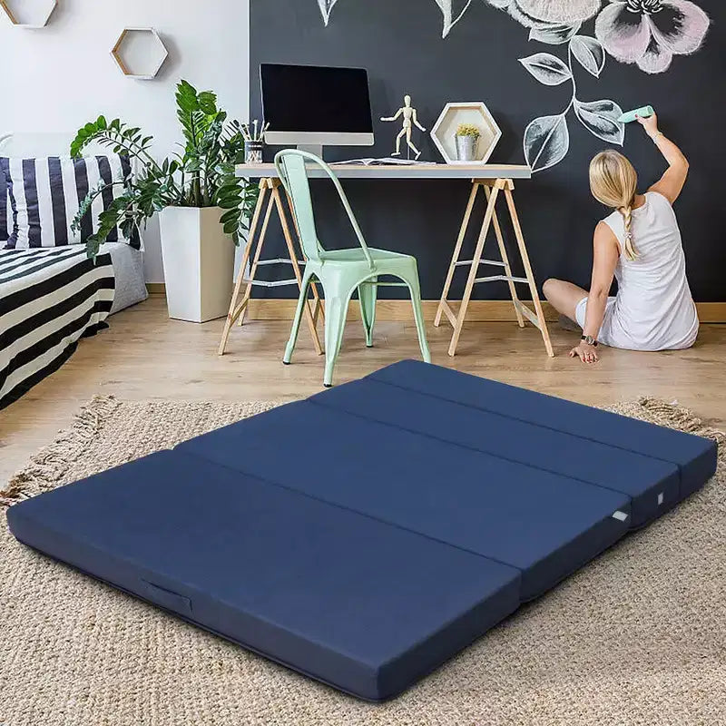 Matelas en mousse pliable grand lit gris, quart de pli, pour 1 à 2 personnes